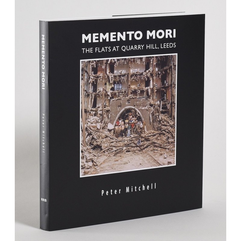 Песня memento mori. МЕМЕНТО Мори. Memento Mori книга. Memento Mori история. Memento Mori момент.